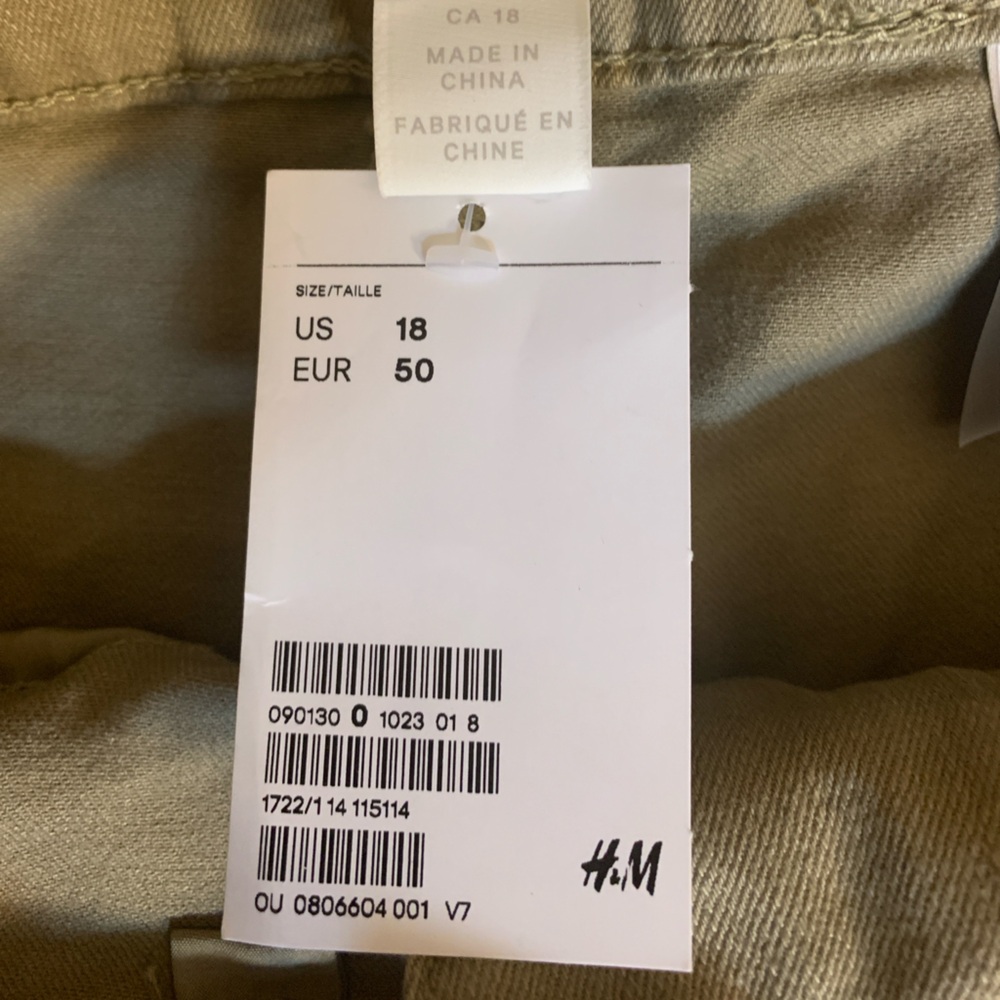 NWT - H&M Khaki Straight Leg Pants – Size 18 - Picture 4 of 6